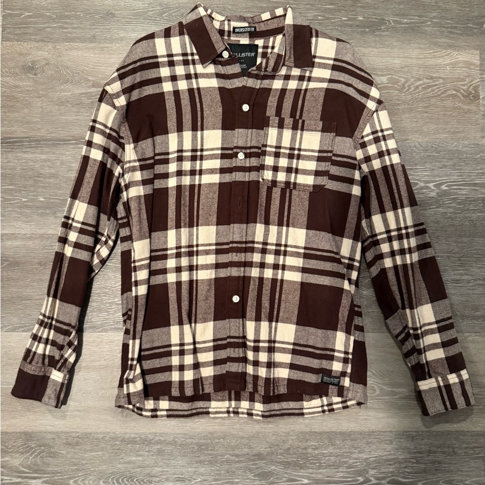 Hollister Men's Casual Brown and Cream Plaid Shirt